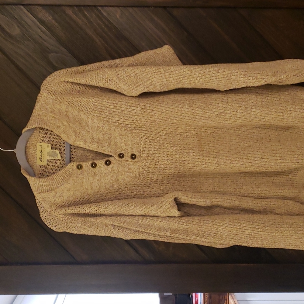 Eddie Bauer mens knot sweater
